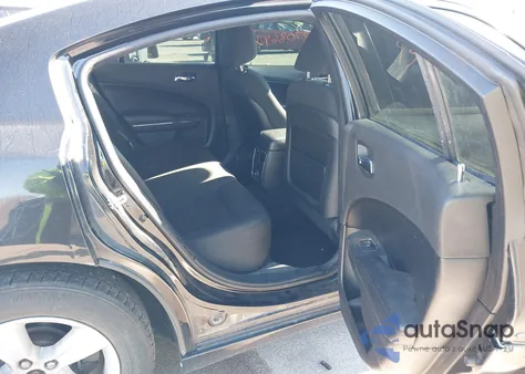 2013 Dodge Charger Se z USA, uszkodzony, nr VIN 2C3CDXBG6DH711485